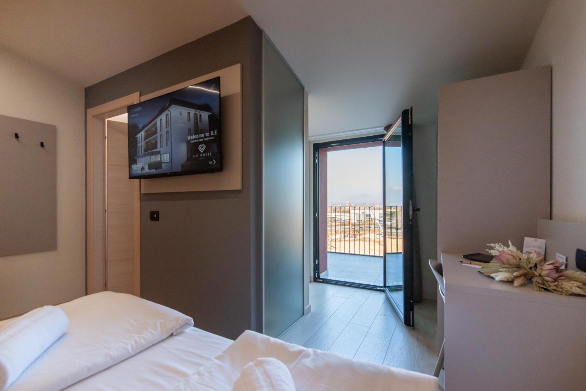 Ile Hotel
