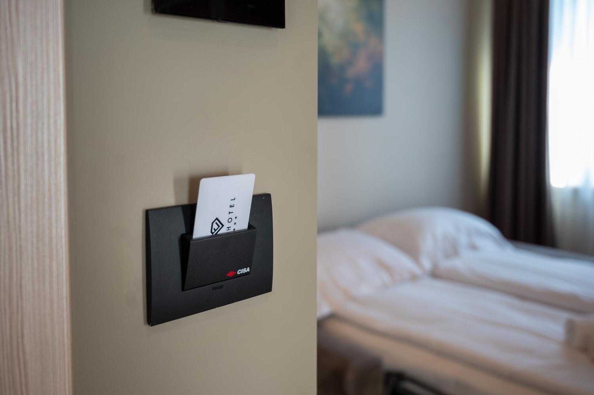 Hotel Ile 3*